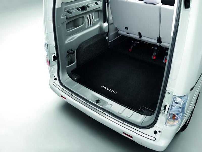 Nissan, Nissan e-NV200 (PV) Trunk Mat with ears